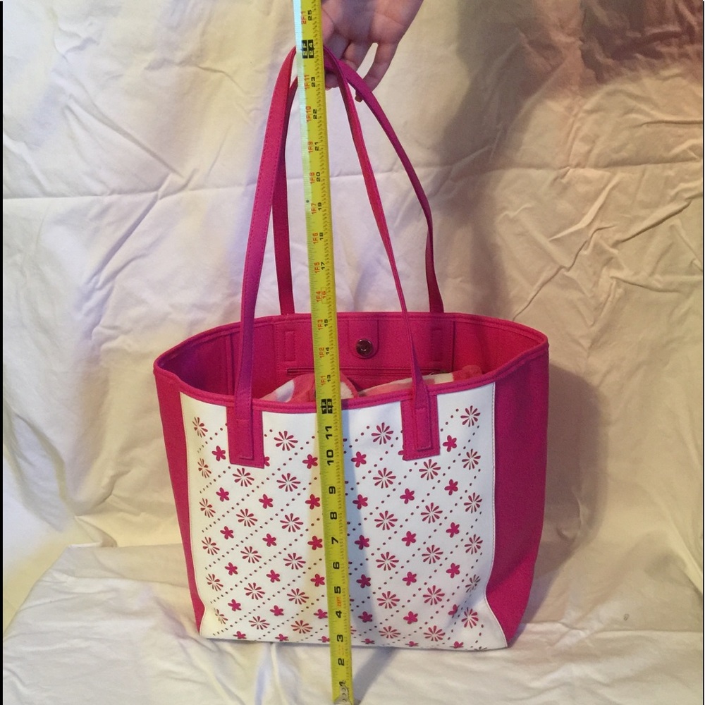 Very Bradley Hot pink / white tote - EUC
